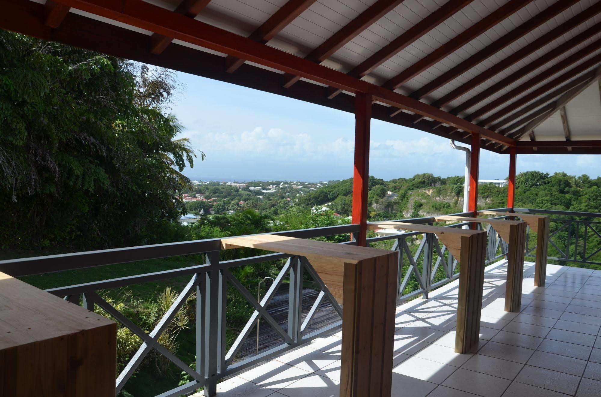 E.Gwada Hostel Le Gosier  Luaran gambar